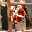 Decoración animada musical de Papá Noel escalando para divertirse en las fiestas navideñas